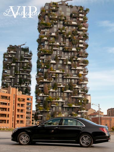 A snow day with a private chauffeur bosco verticale mercedes
