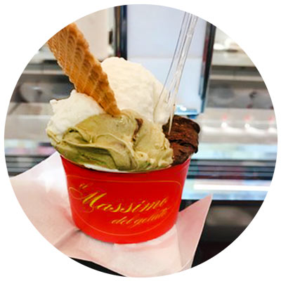A tour with Vip Limousine in the best ice cream parlours in Milan: il Massimo del gelato