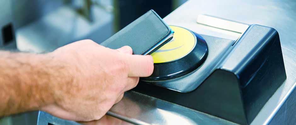 News: turnstiles for contactless payment in the metro of Milan