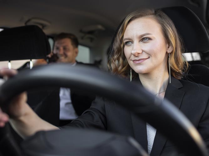 Car hire with driver Milan: rental driver