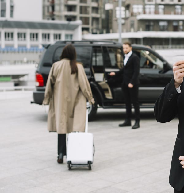 Chauffeur Car Hire Milan: side view security guards specialist