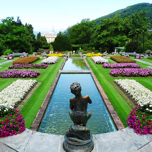 Discover Lake Maggiore in a luxury car with driver: Garden of Villa Taranto