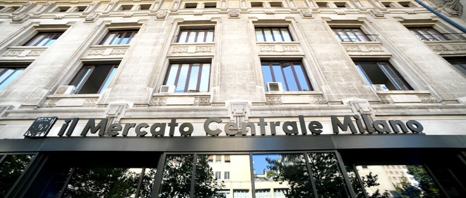 Vip Limousine Milan Takes you to the Mercato Centrale